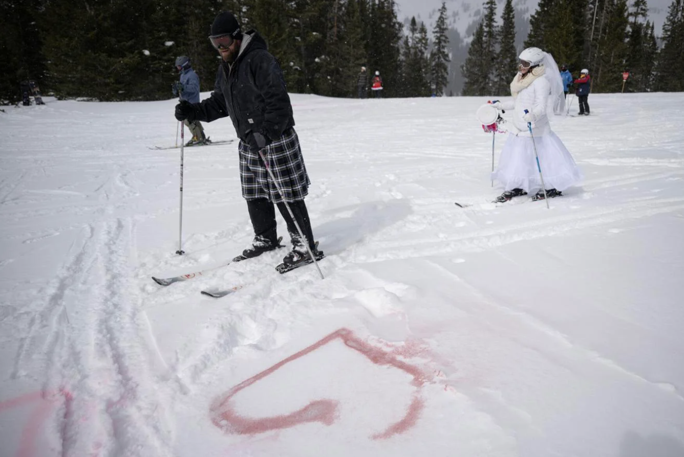 The Denver Gazette - Loveland Ski Area's Mountaintop Matrimony